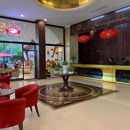Muong Thanh Holiday Hue Hotel Buitenkant foto
