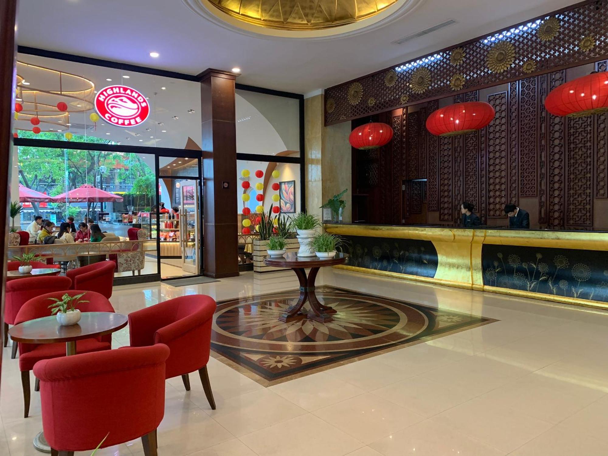 Muong Thanh Holiday Hue Hotel Buitenkant foto