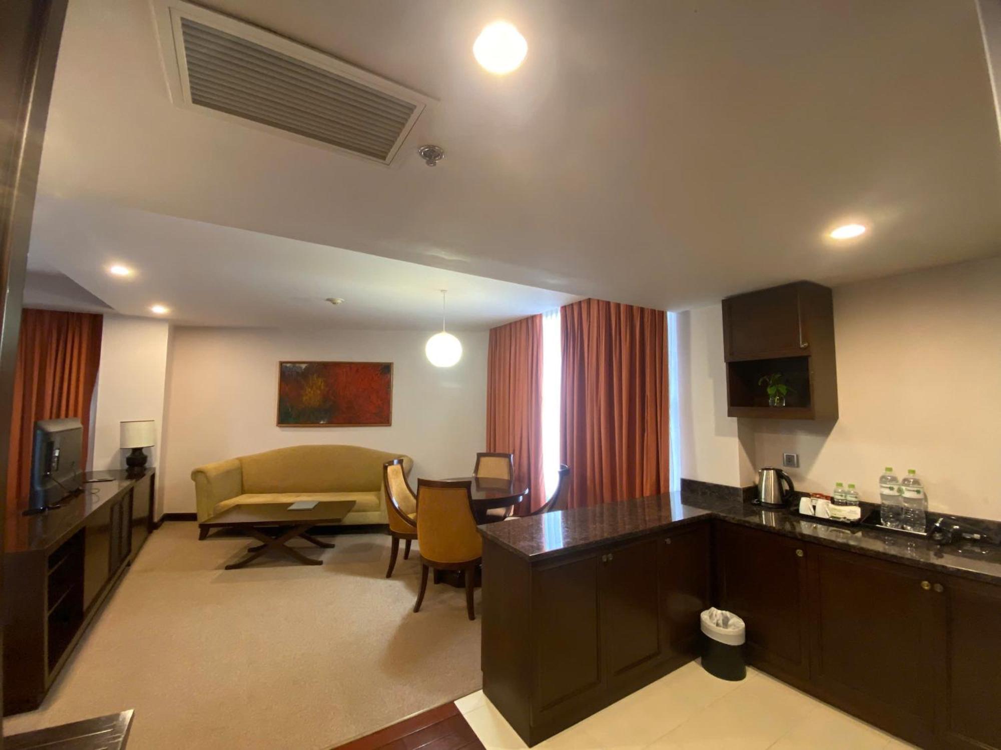 Muong Thanh Holiday Hue Hotel Kamer foto