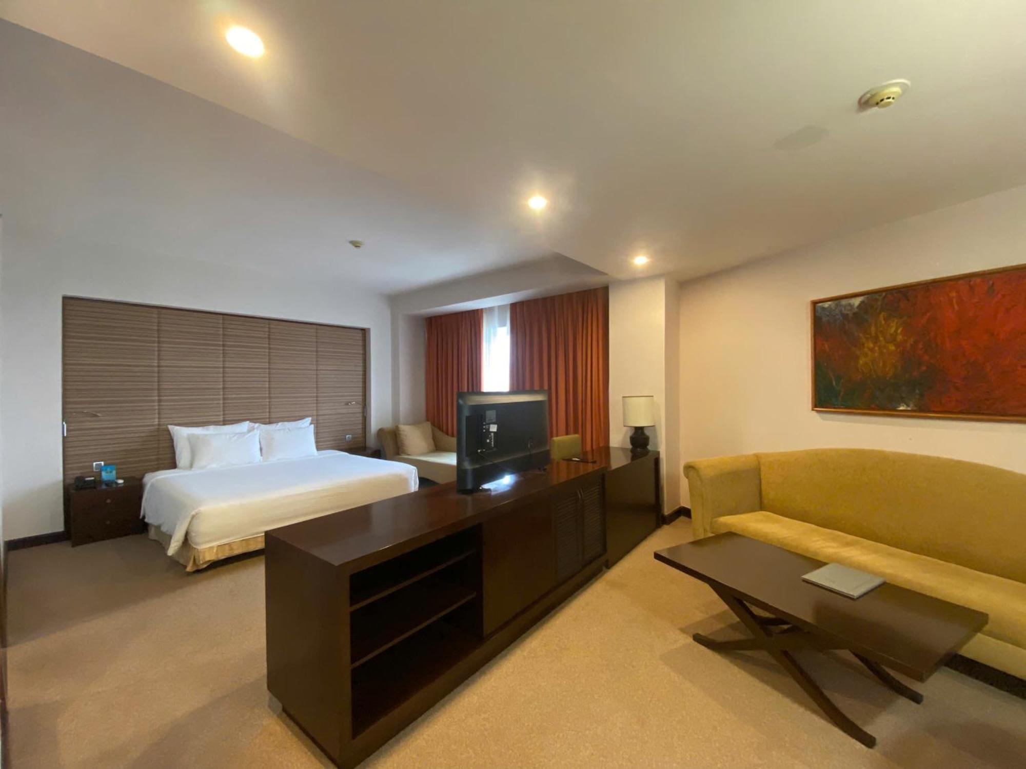 Muong Thanh Holiday Hue Hotel Kamer foto