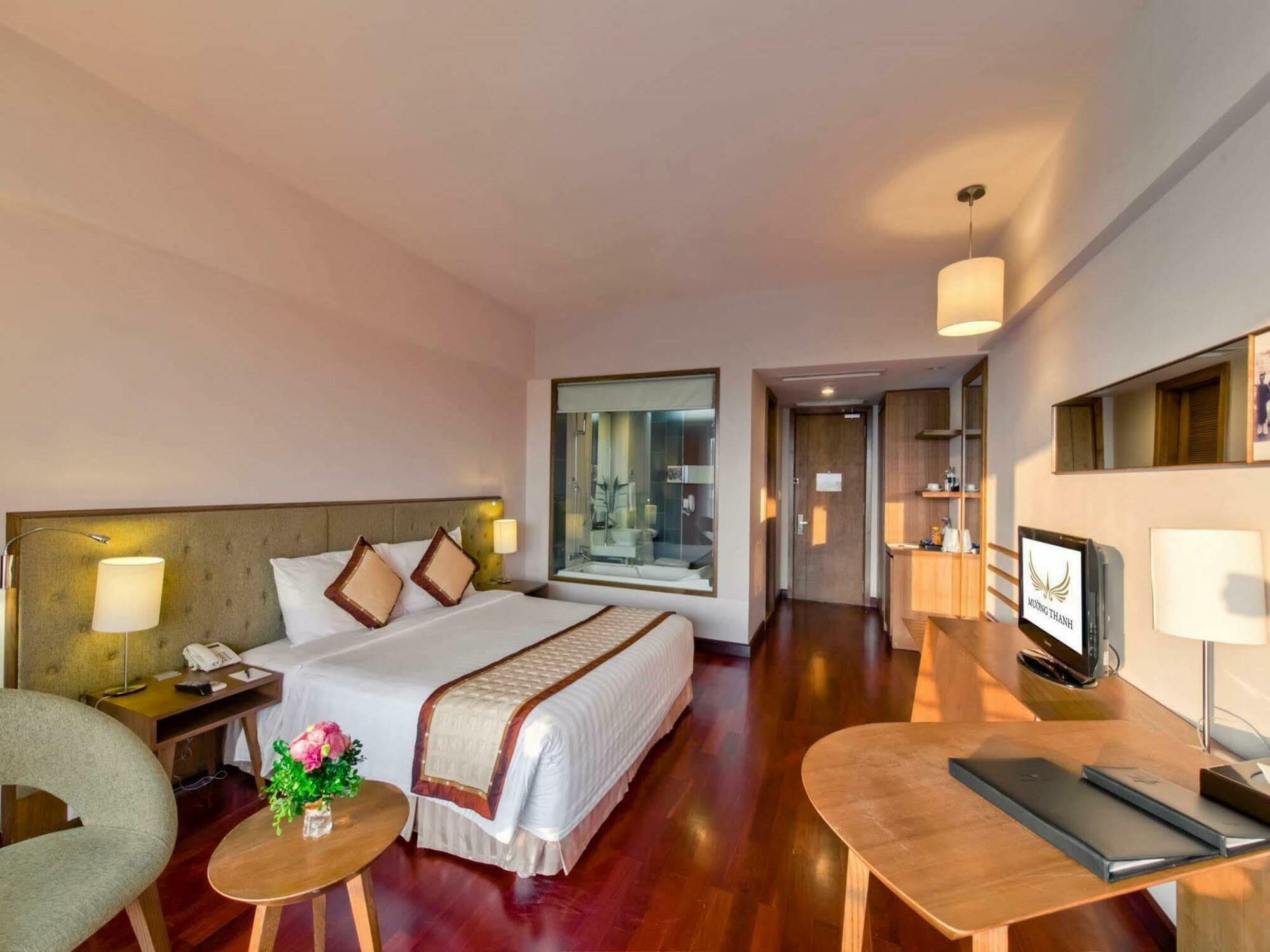 Muong Thanh Holiday Hue Hotel Buitenkant foto